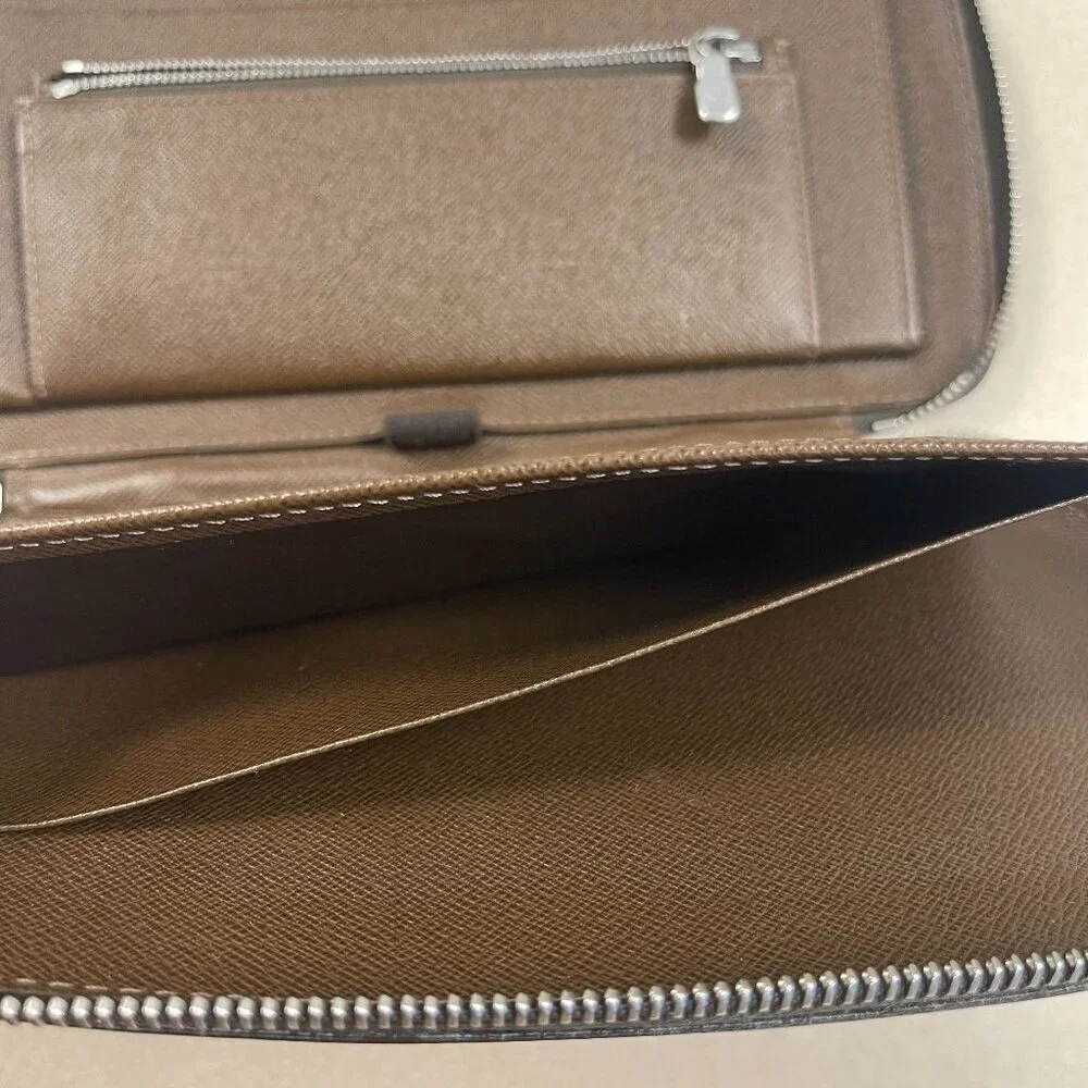 Louis Vuitton Taiga Leather Atoll Organizer Wallet - Brown - Preowned
